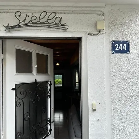 Stella 8pers. Hébergement de vacances *